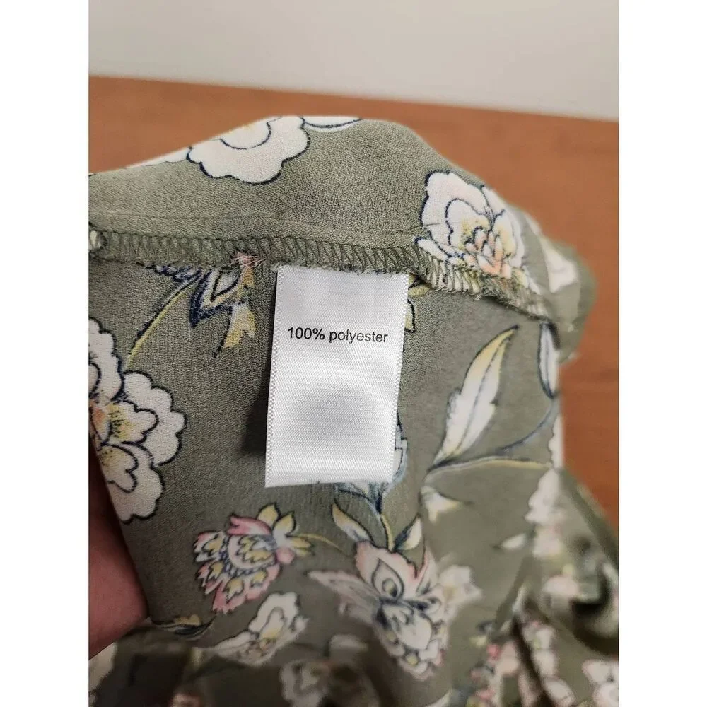 Maurice's Olive Green Floral Pattern Tank/ Blouse size XL (R)